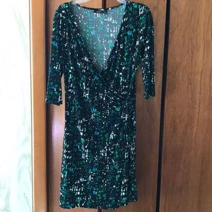 Apt. 9 wrap dress size L